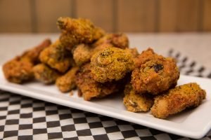 Chicken Wings - Kelowna Restaurant | Brandt's Creek Pub
